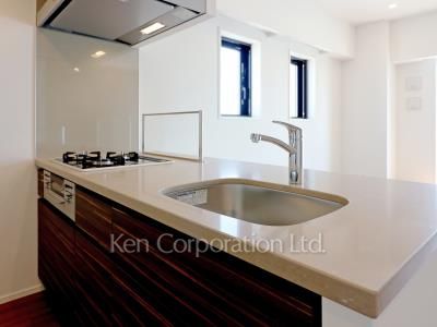 ザ・パークハビオ恵比寿プレイスの写真 キッチン ※9階の同じ間取タイプを撮影。仕様が異なることがあります。