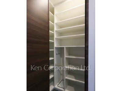 ザ・パークハビオ恵比寿プレイスの写真 シューズインクローゼット ※10階の同じ間取タイプを撮影。仕様が異なることがあります。