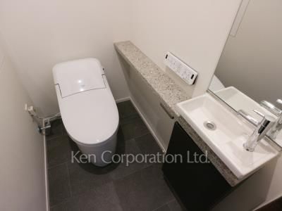 ザ・パークハビオ恵比寿プレイスの写真 トイレ ※10階の同じ間取タイプを撮影。仕様が異なることがあります。