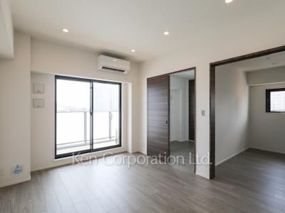 ザ・パークハビオ恵比寿プレイスの写真 居室（LDなど） ※10階の同じ間取タイプを撮影。仕様が異なることがあります。