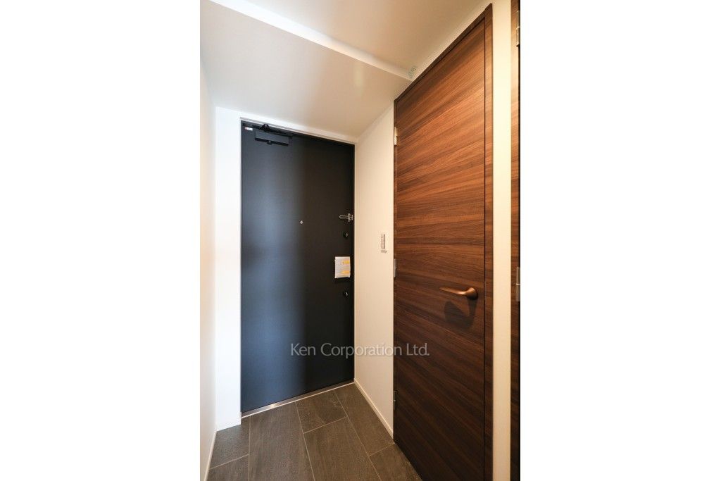 ザ・パークハビオ恵比寿プレイスの写真 玄関 ※10階の同じ間取タイプを撮影。仕様が異なることがあります。