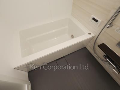 バスルーム ※10階の同じ間取タイプを撮影。仕様が異なることがあります。
