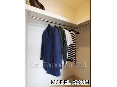 ウォークインクローゼット※MODEL ROOM ※15階の同じ間取タイプを撮影。仕様が異なることがあります。