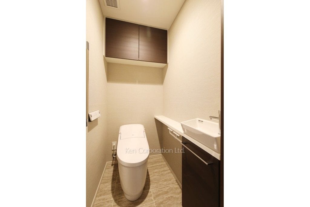 トイレ ※15階の同じ間取タイプを撮影。仕様が異なることがあります。（14階・3LDK）  ※写真の無断転載禁止