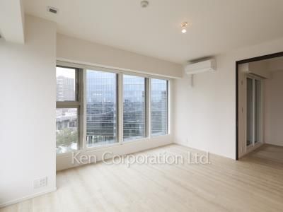 大崎ガーデンレジデンスの写真 居室（LDなど） ※9階の同じ間取タイプを撮影。仕様が異なることがあります。