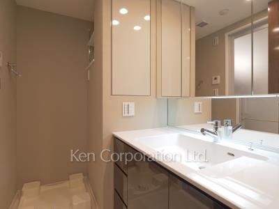 大崎ガーデンレジデンスの写真 パウダールーム ※9階の同じ間取タイプを撮影。仕様が異なることがあります。