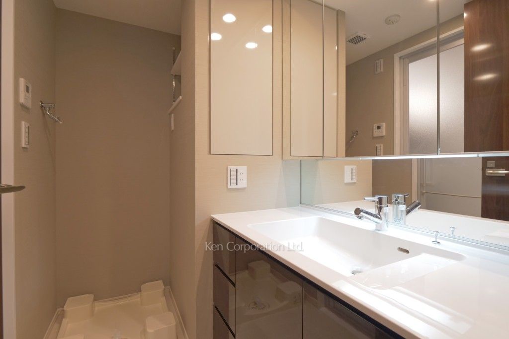 大崎ガーデンレジデンスの写真 パウダールーム ※9階の同じ間取タイプを撮影。仕様が異なることがあります。