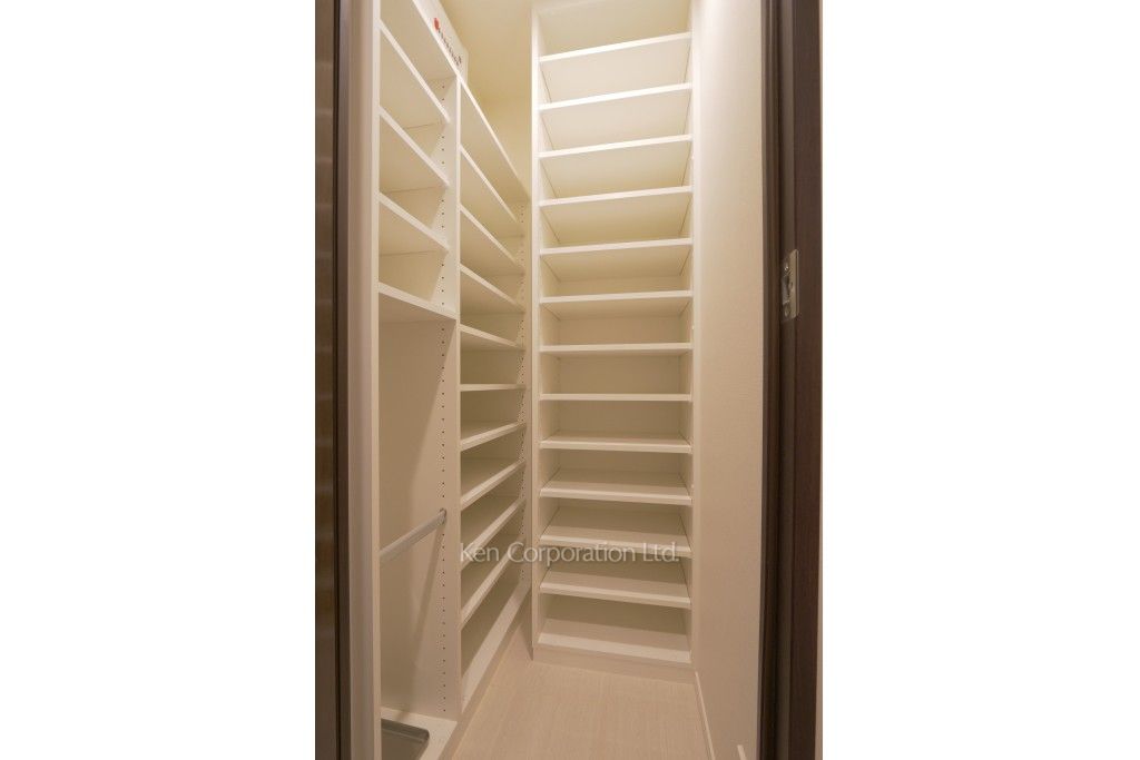 大崎ガーデンレジデンスの写真 シューズインクローゼット ※9階の同じ間取タイプを撮影。仕様が異なることがあります。