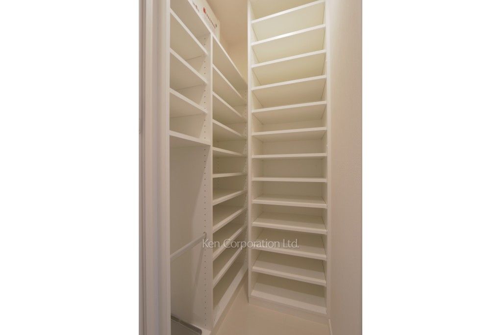 大崎ガーデンレジデンスの写真 シューズインクローゼット ※22階の同じ間取タイプを撮影。仕様が異なることがあります。