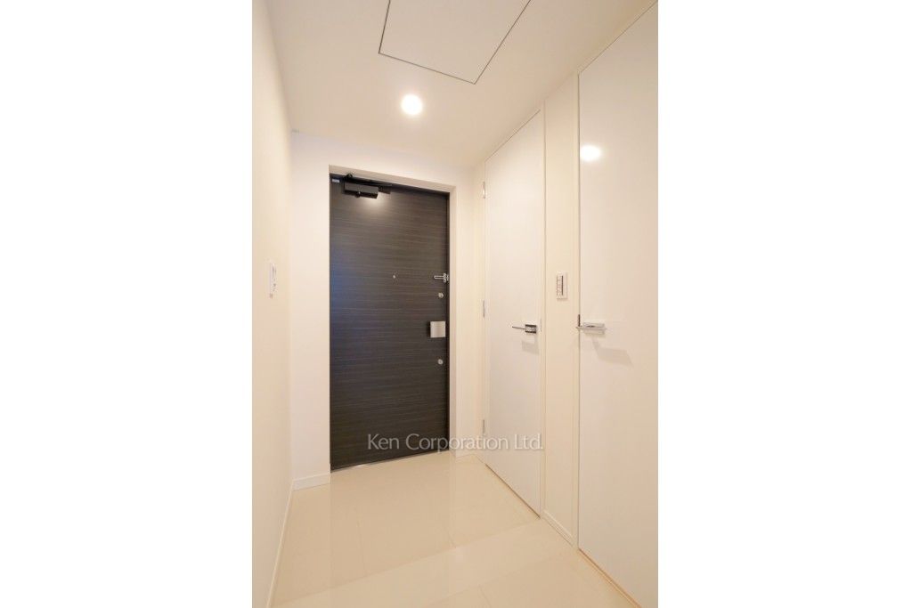 大崎ガーデンレジデンスの写真 玄関 ※22階の同じ間取タイプを撮影。仕様が異なることがあります。