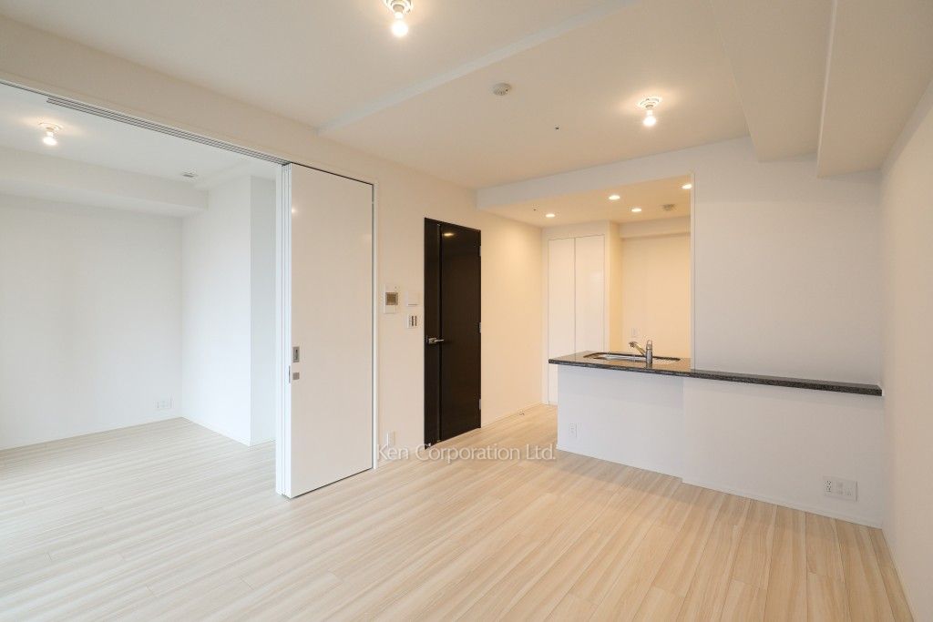 大崎ガーデンレジデンスの写真 居室（LDなど） ※19階の同じ間取タイプを撮影。仕様が異なることがあります。