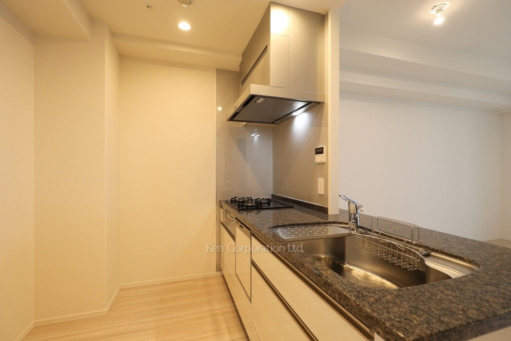 大崎ガーデンレジデンスの写真 キッチン ※19階の同じ間取タイプを撮影。仕様が異なることがあります。