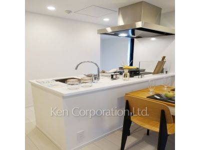 キッチン ※写真・画像は実際と異なる場合がございます。部屋写真は同一タイプのものです。（ただし、画像中にタイプ名の記載がある場合はその記載内容を優先します。） ※4階の同じ間取タイプを撮影。仕様が異なることがあります。