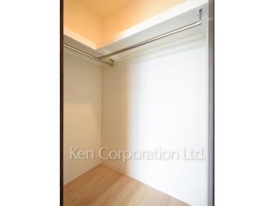 大崎ガーデンレジデンスの写真 ウォークインクローゼット ※12階の同じ間取タイプを撮影。仕様が異なることがあります。