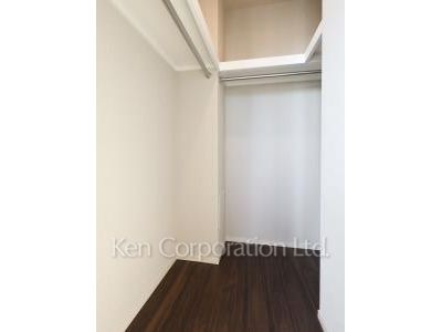 ラ・トゥール渋谷神南の写真 ウォークインクローゼット ※19階の同じ間取タイプを撮影。仕様が異なることがあります。