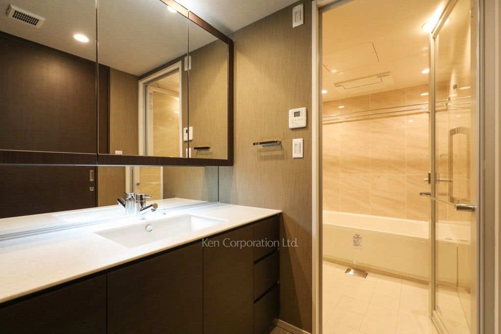 ラ・トゥール渋谷神南の写真 パウダールーム ※19階の同じ間取タイプを撮影。仕様が異なることがあります。