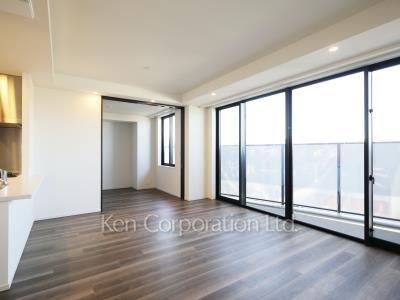 ラ・トゥール渋谷神南の写真 居室（LDなど） ※4階の同じ間取タイプを撮影。仕様が異なることがあります。