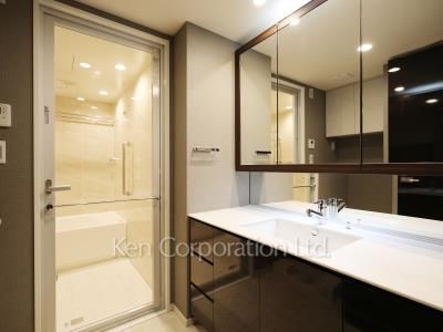 ラ・トゥール渋谷神南の写真 パウダールーム ※4階の同じ間取タイプを撮影。仕様が異なることがあります。