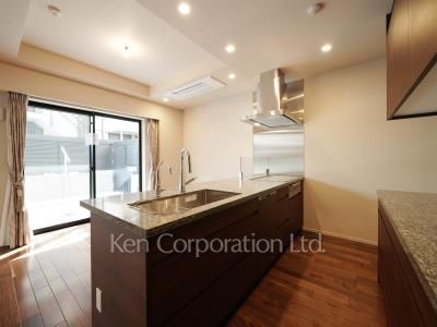 THE SANMAISON 表参道の写真 キッチン