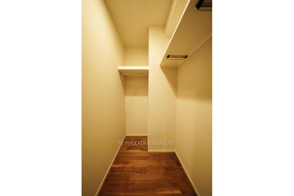 THE SANMAISON 表参道の写真 ウォークインクローゼット