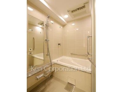 プライムガーデン西麻布の写真 バスルーム※6階の同じ間取タイプを撮影。仕様が異なることがあります。