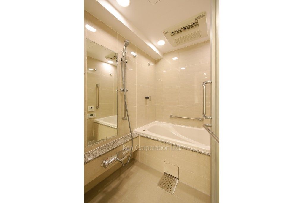 プライムガーデン西麻布の写真 バスルーム※6階の同じ間取タイプを撮影。仕様が異なることがあります。