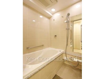 プライムガーデン西麻布の写真 バスルーム ※5階の同じ間取タイプを撮影。仕様が異なることがあります。