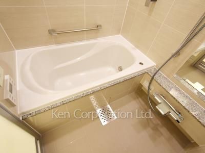 プライムガーデン西麻布の写真 バスルーム ※5階の同じ間取タイプを撮影。仕様が異なることがあります。