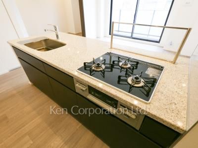 キッチン ※3階の同じ間取タイプを撮影。仕様が異なることがあります。