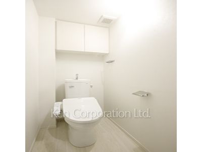 THE AXIS KOJIMACHIの写真 トイレ ※写真・画像は実際と異なる場合がございます。部屋写真は同一タイプのものです。（ただし、画像中にタイプ名の記載がある場合はその記載内容を優先します。）