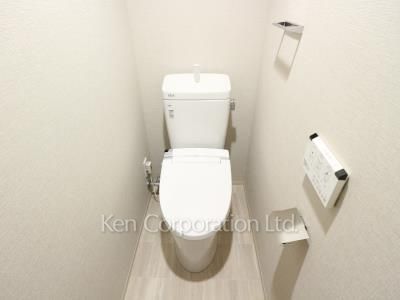クロスレジデンス飯田橋の写真 トイレ ※10階の同じ間取タイプを撮影。仕様が異なることがあります。