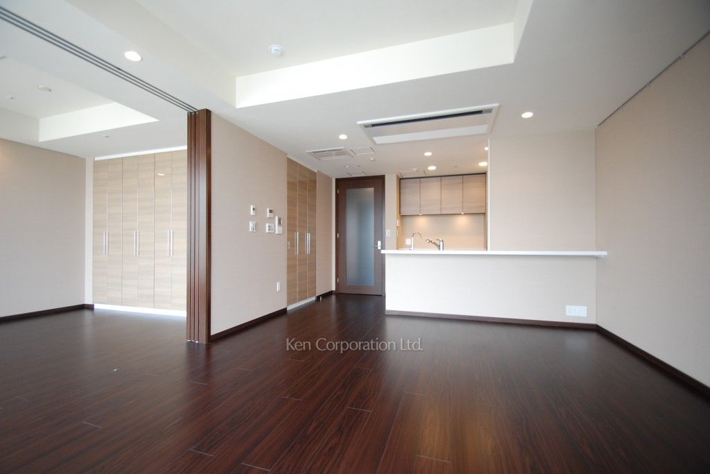 ラ・トゥール飯田橋の写真 居室（LDなど） ※12階の同じ間取タイプを撮影。仕様が異なることがあります。