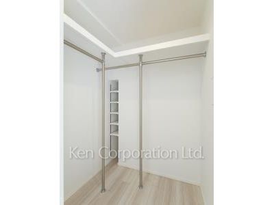 ザ・パークハビオ目黒フォートの写真 ウォークインクローゼット