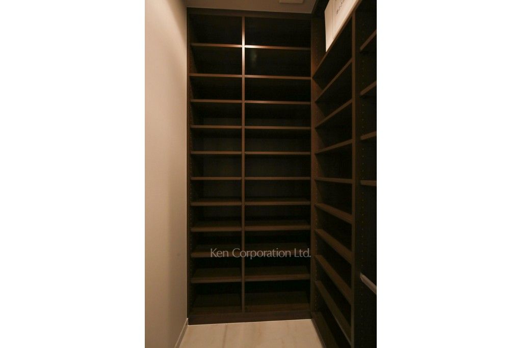 ザ・パークハウスグラン南青山四丁目の写真 シューズインクローゼット