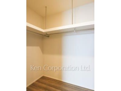 ラ・トゥール渋谷宇田川の写真 ウォークインクローゼット ※21階の同じ間取タイプを撮影。仕様が異なることがあります。