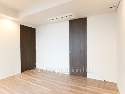 ラ・トゥール渋谷宇田川の写真 マスターベッドルーム ※21階の同じ間取タイプを撮影。仕様が異なることがあります。