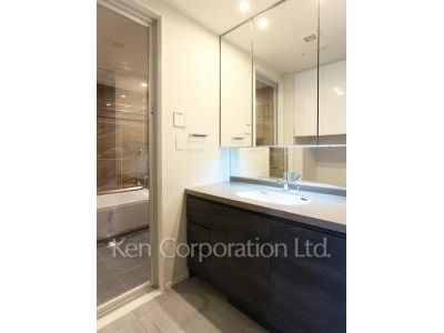 ラ・トゥール渋谷宇田川の写真 パウダールーム ※21階の同じ間取タイプを撮影。仕様が異なることがあります。