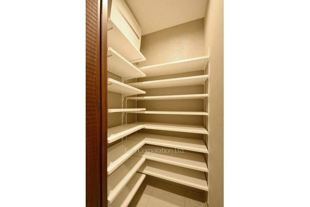 パークナード三田聖坂の写真 シューズインクローゼット