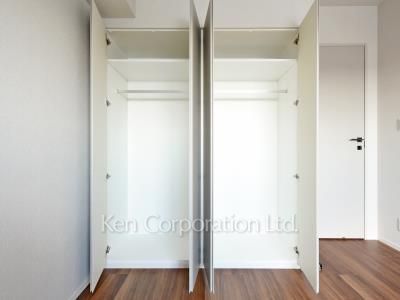 クローゼット ※10階の同じ間取タイプを撮影。仕様が異なることがあります。