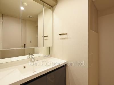 パウダールーム ※10階の同じ間取タイプを撮影。仕様が異なることがあります。