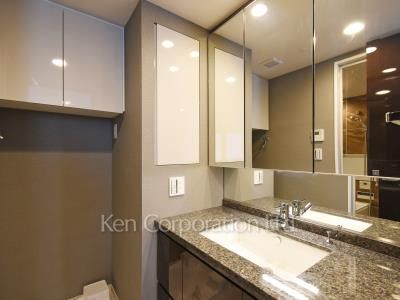 パークフラッツ渋谷神山町の写真 パウダールーム ※5階の同じ間取タイプを撮影。仕様が異なることがあります。