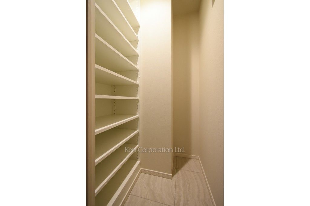 パークアクシス虎ノ門の写真 シューズインクローゼット