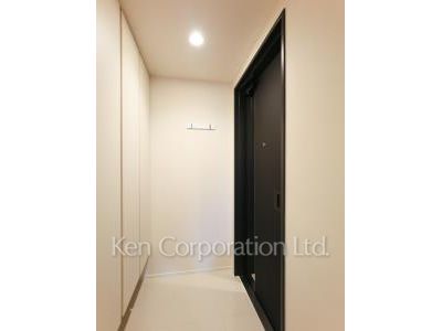 Brillia ist 千駄ヶ谷の写真 玄関 ※10階の同じ間取タイプを撮影。仕様が異なることがあります。