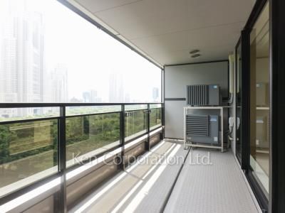 セントラルパークタワー ラ・トゥール新宿の写真 バルコニー