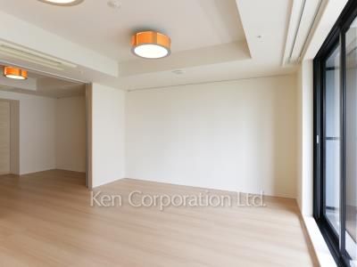 セントラルパークタワー ラ・トゥール新宿の写真 居室（LDなど）