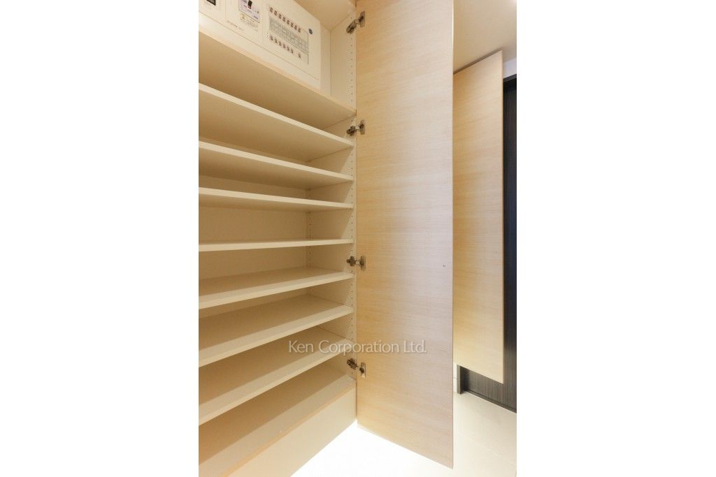 セントラルパークタワー ラ・トゥール新宿の写真 シューズクローゼット