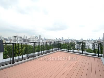 ルーフバルコニー