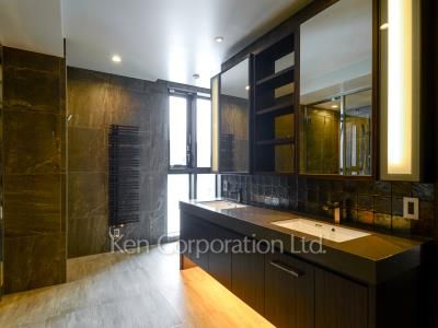 パウダールーム