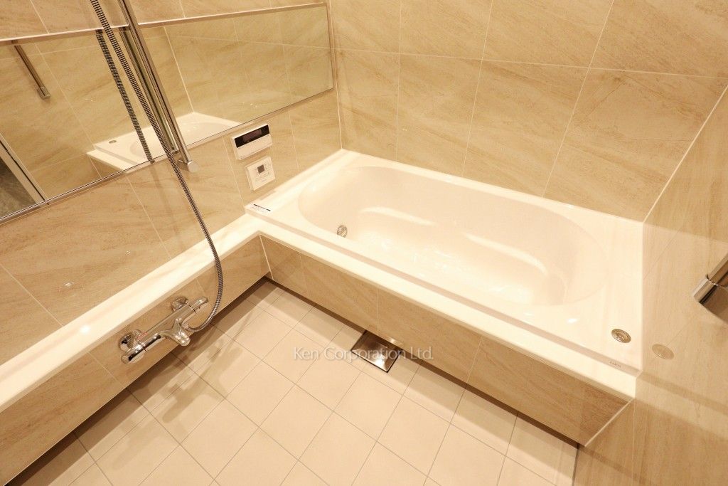 ラ・トゥール渋谷神南の写真 バスルーム ※9階の同じ間取タイプを撮影。仕様が異なることがあります。