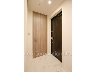 六本木グランドタワーレジデンスの写真 玄関 ※10階の同じ間取タイプを撮影。仕様が異なることがあります。